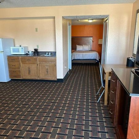 Stay Inn By Oyo Near I 80 Lincoln West מראה חיצוני תמונה